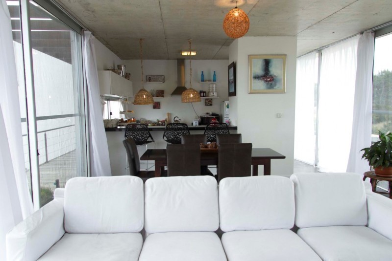 Muy linda casa con pileta en Arenas de Jose Ignacio